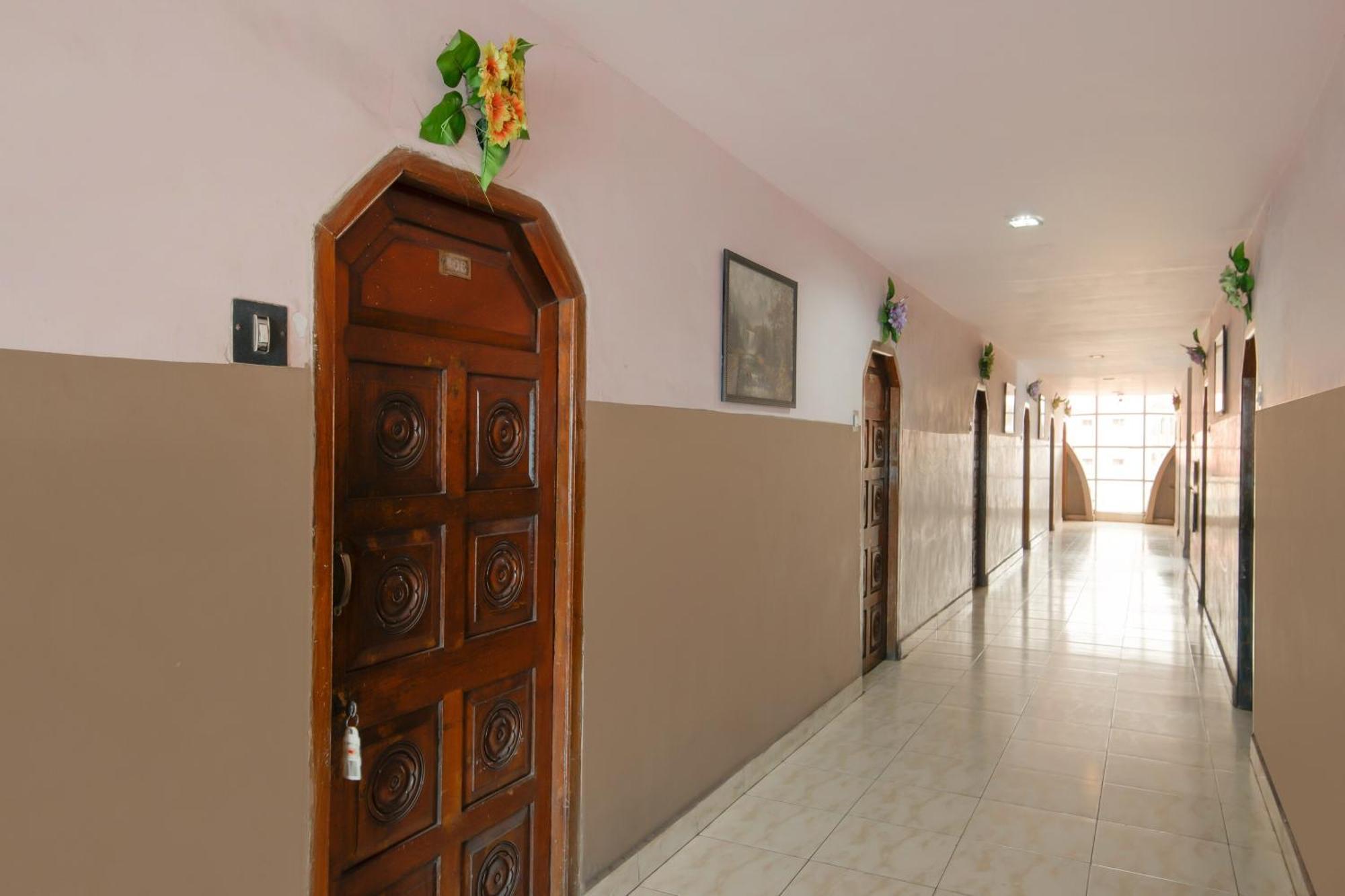 Spot On Hotel Manikanta Residency Visakhapatnam Exterior foto