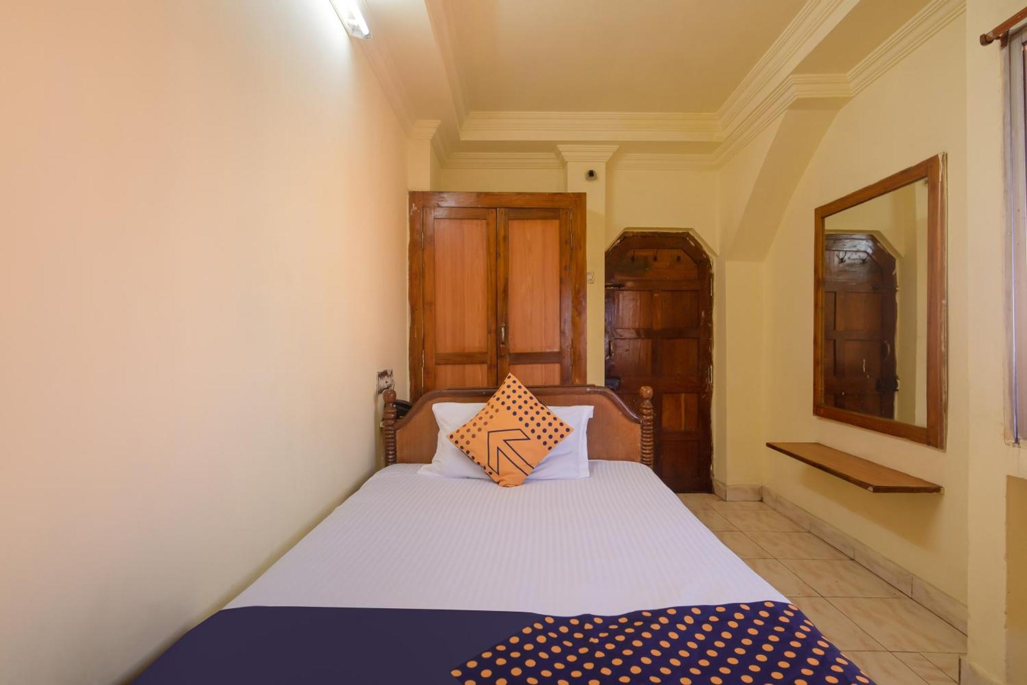 Spot On Hotel Manikanta Residency Visakhapatnam Exterior foto